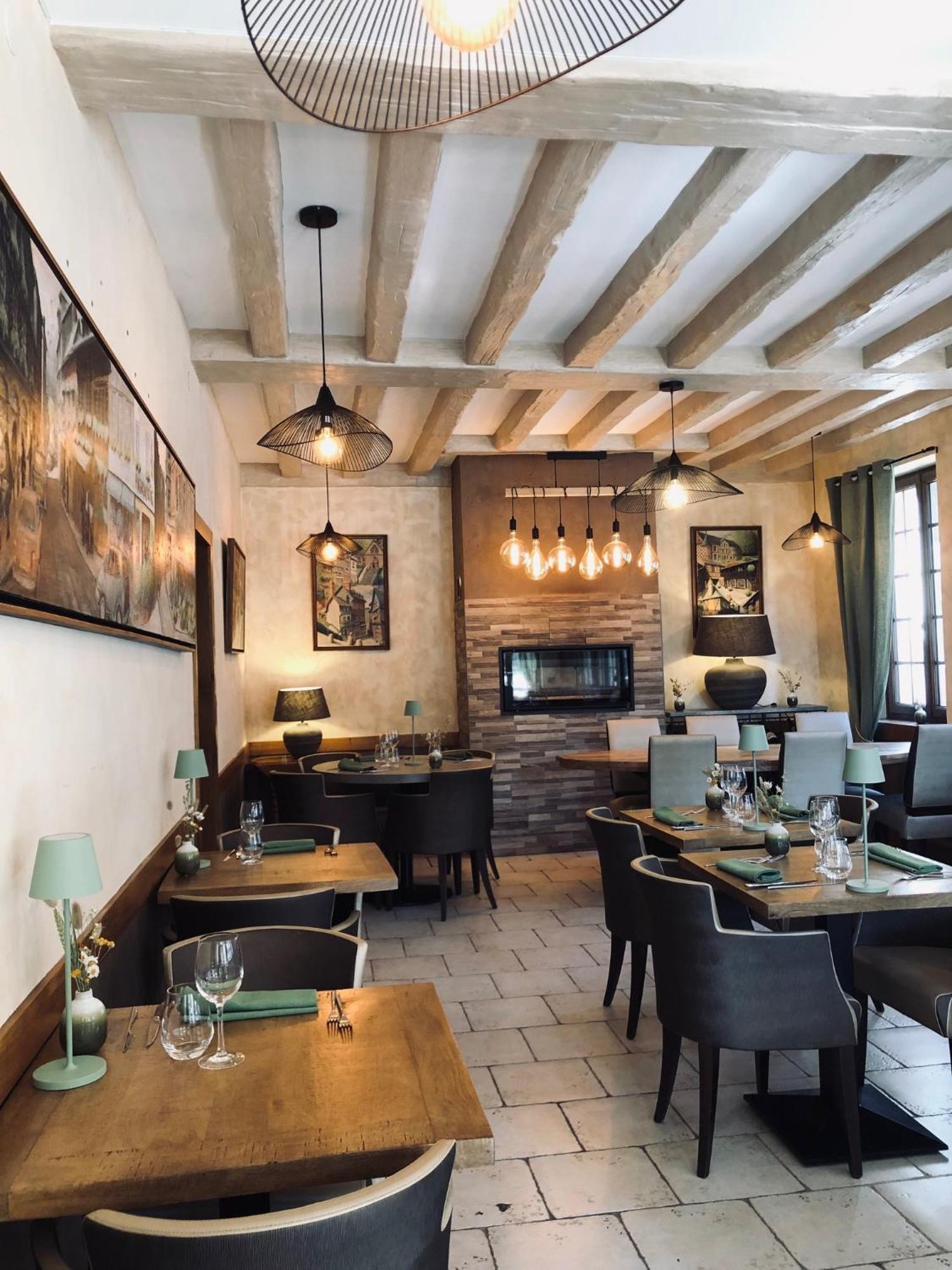 Logis Hotel Restaurant Spa L'Auberge Du President Cormeilles  Exteriér fotografie